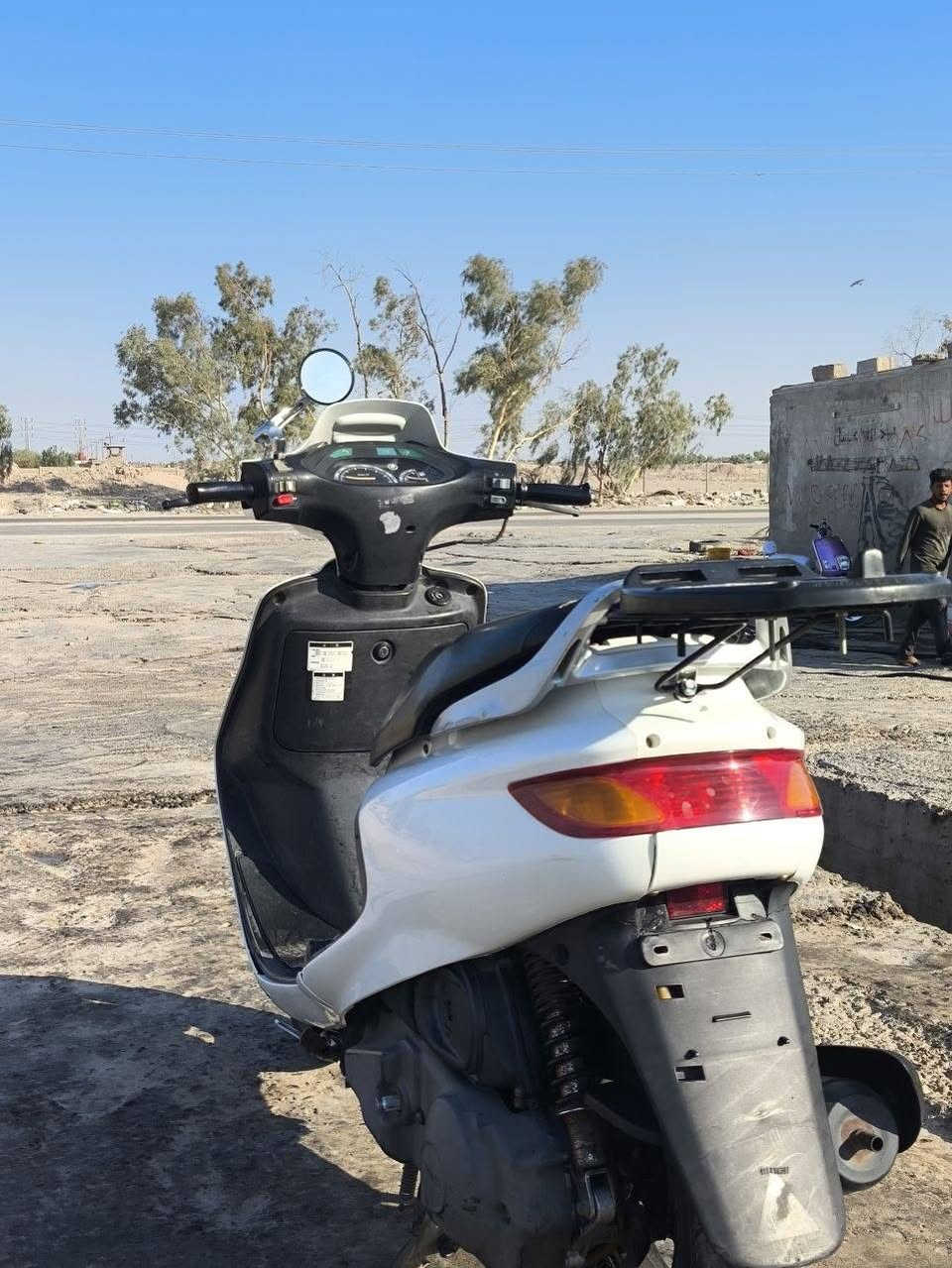 دراجه فراشه للبيع كدام عينك مل جنايه مكفوله محرك ماكس فراشه للي يعرف بيهن مطلعه من رمبه مصاله فتره الدراجه فول نضافه السعر خاص او عله هذه الرقم ***********
