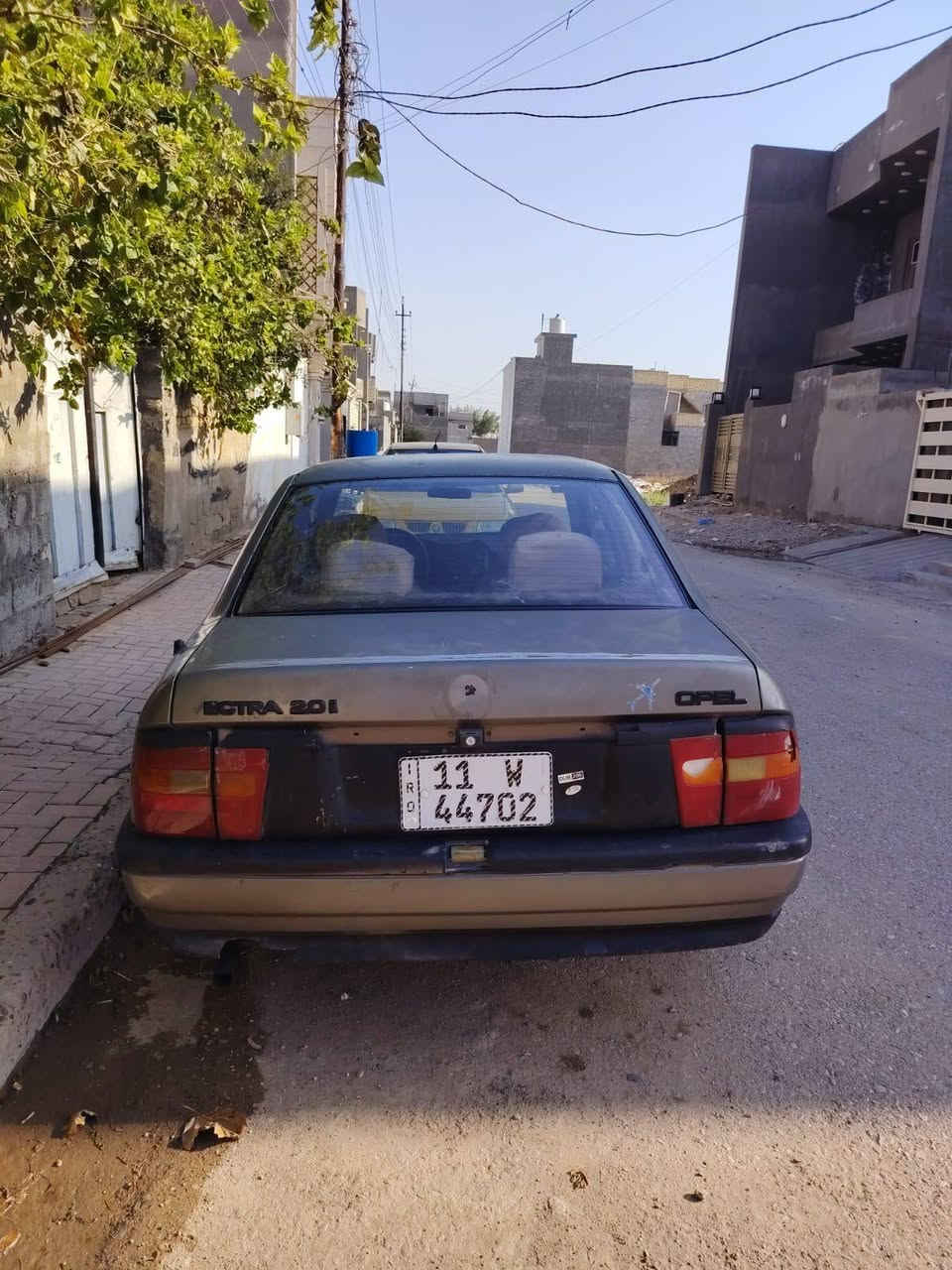 سلام عليكم وبل فكتره للبيع مكينه الفين تنقص كير مكفول سياره شغاله مستعجل عله بيعتهه عندي ضرف مستعجل سعر 28وبيهه مجال الستفسار ***********
