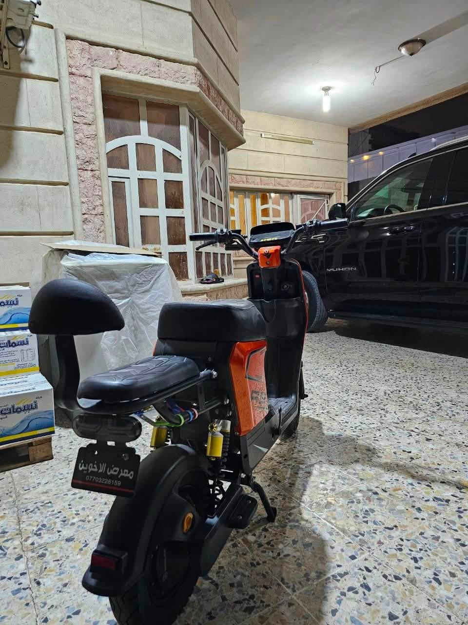 السلام عليكم دراجة R9 مديل2026 كفالة عامة زوج تايرات جدد بطايرات جدد يرادلها بطارية وحدة شاحنة جديدة حجم البطارية 32 ملحاقتها كامله وياها مرايات كفات  استعمال شهر واحد 350 وبيها مجال للاستفسار ***********
