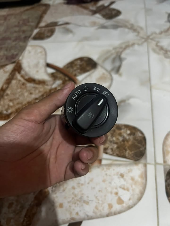 جوك جارجر سعر 15 وتوصيل مجاني
سطاب بريك جارجر موديل من 11 الئ 14
سعره 15 وتوصيل مجاني

للتواصل ***********
