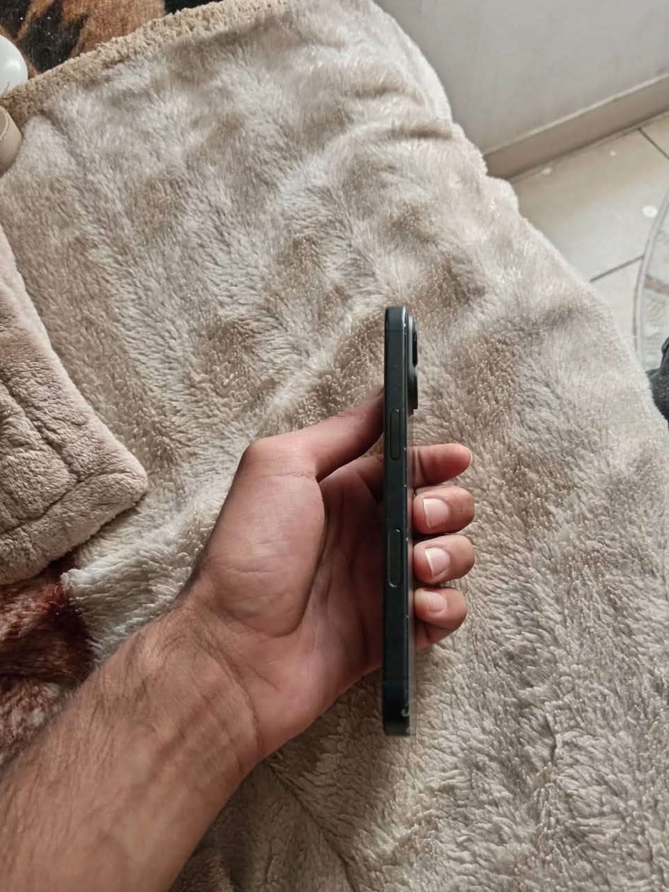 جهاز ١٦ بي خط بل شاشه ذاكره ١٢٨ ما مبدل بيه ايشي والخط ماا مأثر على شاشه ابد السعر ٦٥٠مكاني بغداد  ***********للتأكيد الخط ما مأثر على شاشه بأيشي المو شراي لايتعبني رجاءً
