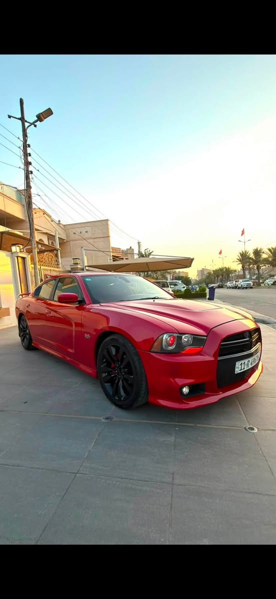 للبيع او مراوس
دوج جارجر SRT8 اصل وبيه طابوكه 5700
وتفرعات SRT
موديل 2013 
حادثها جاملغ وبنيد مبدل نفس الون بدون دواخل
محرك 8 سلندر5700 لتر 
فول مواصفات 
فتحه سقف 
كشنات SRT الكنتارا وجلد وتحكم كهرباء 
دوسات قدم كهرباء 
شاشه جبيره كشن خزن رادار جانبي 
السياره فول فول مواصفات للاخير
عليها تفريغ داون بايب واكس بايب ودبات hpwer بوابات ريمونت 
وعليها فلتر هواء رياضي نوع  K&n 
السيارة جاهزه لاخر حبايه ..
عليها عدسه عين الشيطان  ومنضومه زنون عالي ناصي وعليها وسقف روز رايز حته الفتحه بيها انارة 
ماشيه 99 الف ونظيفه جداً 
رقم بغداد . تحويل مباشر . 
مكان السياره السيدية 
*********** 
السعر 157 وبيها مجال بصيط
