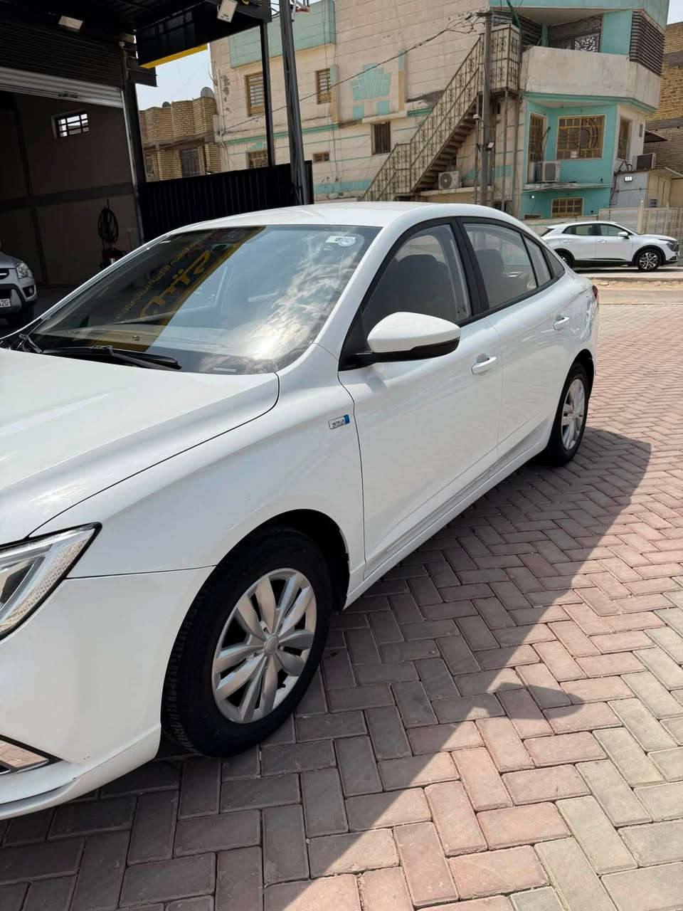 للبيع | MG5 موديل 2020
▫️الموديل: 2020
▫️الممشى: 57 ألف كم فقط
▫️الفئة: ستندر (أقل فئة)
▫️الكير أوتوماتيك
▫️اللون: أبيض
▫️محرك ٤ سلندر ١٥٠٠
▫️مثبت سرعة + نظام eco + حساس اطارات
▫️السيارة استخدام شخصي ونظيفة

السيارة رقم اربيل
بيها بارد بالباب الامامي الصفحة البصف السايق وتعديل بارد خفيف بالجاملغ الامامي 

📍الموقع: بغداد

💰 السعر: ( ٨٥ ورقة ) وبيها مجال كلش بسيط

للاستفسار الاتصال على: ***********
