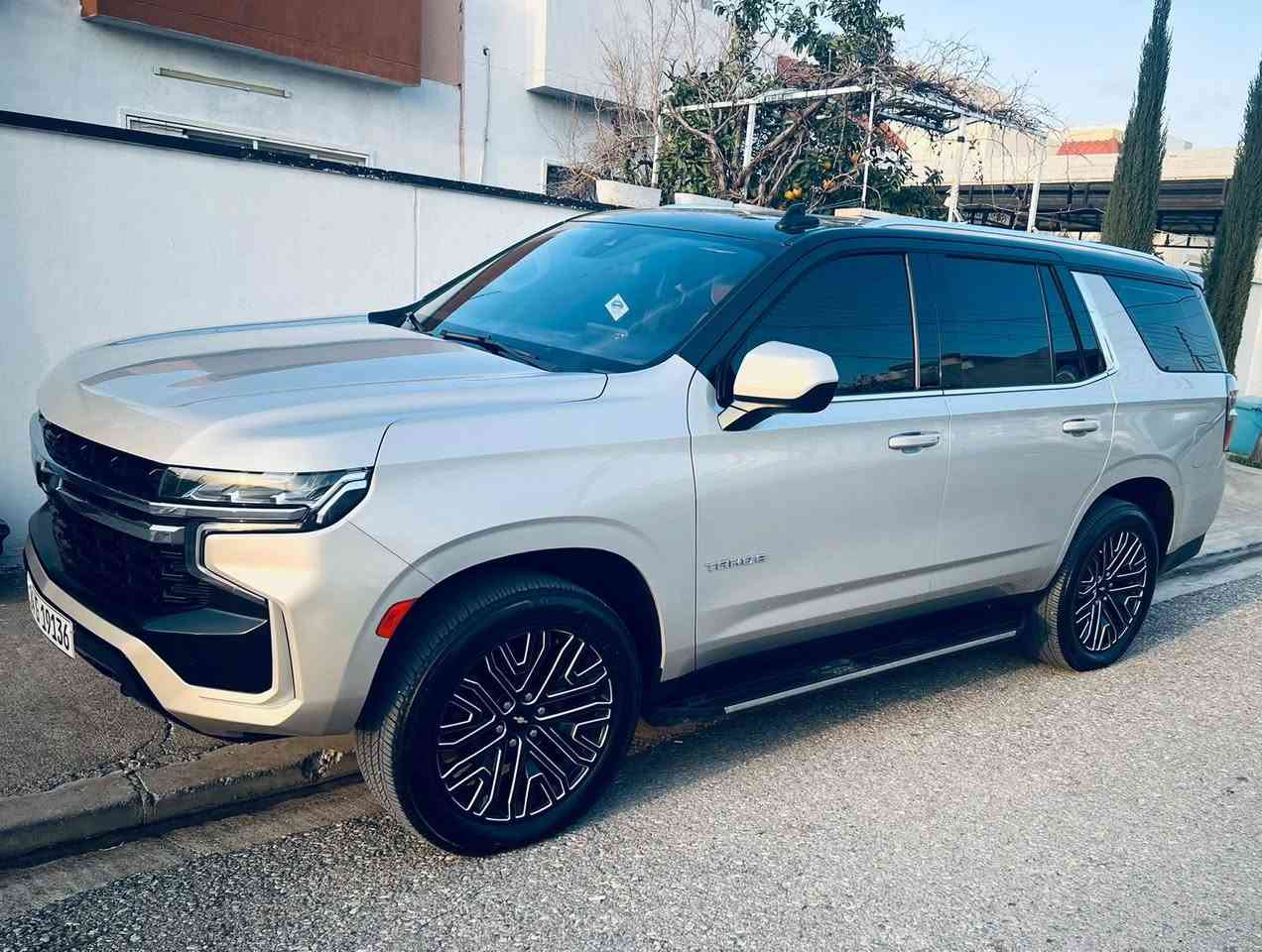 Chevrolet Tahoe 2021 LS ❤️‍🔥
تاهو 2021 LS للبيع 

خليجيه

كفاله عامه 

 استخدام عائلي 

دواخلها عسلي

مواصفات LS 

بيها كتاب تضليل ببغداد وبأربيل 

يعني وين متروح محد اله دخل بتضليلك 

مكانها اربيل 

السعر 405$ قابل للتفاوض ...

للأستفسار :- ***********
