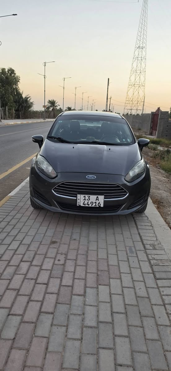 فورد فيستا 2016 SE
Ford fiesta 2016 SE 
كير اوتماتيك 
مكينة كفالة من الفتح والتصليح 
السيارة رقم ميسان مشروع وطني وين ميعجبك تحول حول صفر غرامات وبأسمي وهزه جديده 
سياره جاهزة كامله مكملة من حداديه وصدر 
تبريد تدفئة 
بيها ٣ قطع صبغ للجماليه تتضمن بيبان الصدر وشويه من بنيد شرط بدون معجون 
مكاني كوت 
سعر ٧٠ ورقه 
***********
