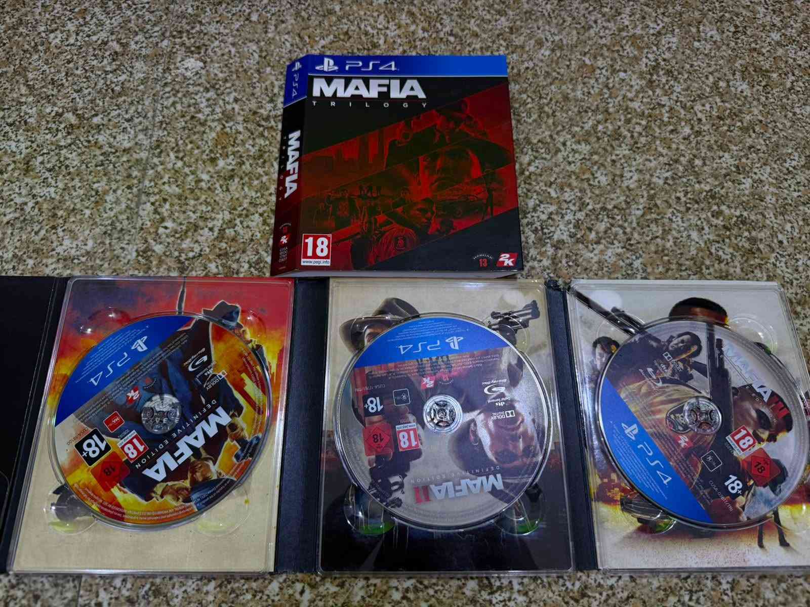 للبيع PS5 Slim إصدار أمريكي 1 تيرا

الجهاز نضيف جداً واستخدام نظيف، بدون فتح أو تصليح.

يجي وياه:

- 4 أقراص: Mafia 1 + Mafia 2 + Mafia 3 + FC25
- جوستك أصلي ويا الجهاز
- جوستك إضافي أصلي Bundle عسكري، مشتريه بـ100 ألف
- قاعدة تبريد
- شحن جوستكات
- حاملة أقراص
- جميع الكيبلات الأصلية: تشغيل، Power، HDMI

يعني الجهاز يجي  ويا جوستكين أصليات وجميع الملحقات.

السعر كامل: 875 ألف، وبية مجال بسيط 
المكان: بغداد
للاستفسار: ***********
