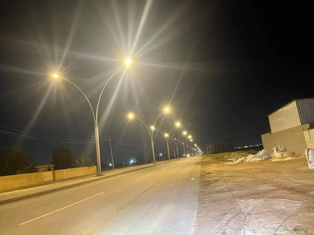 بيت للبيع ركن طابو صرف - رمادي"🏡
‏
‏الفرصة ما تتعوض
‏بيت مرتب وجاهز سكن، مساحته كبيرة وموقعه مميز على شارعين
‏
‏تفاصيل البيت:
‏-المساحة: ٢٥٠ متر
‏-السند: طابو صرف كامل - ملك صرف
‏-الموقع: الرمادي قرب جسر عبود العياده 
‏ركن على شارعين - واجهتين
‏- الحالة: بناء بلوك + اساس رباط درجة اولى 
‏ـ وداخل كامل كربائيات + ماء + مجاري+ مغاسل+ 
‏- حمامات مكمل من عنده غرفتين وحمامات وصاله
‏ـ ومطبخ صب ارضيه خشن يعني نص البيت كامل 
‏- الموقع  سكني تجاري 
‏1. ركن وشارعين يعني تهوية واضاءة 24 ساعة
‏2. طابو صرف ماكو مشاكل ولا منازعات
‏3. تدخل تسكن مباشرة
‏4. قريب على الخدمات والمدارس وطنية مولد واصل باب البيت 
‏
‏السعر للجادين فقط -( ٦٥ مليون وقابل للتفاوض)
‏اتصل ونتفاهم
‏العنوان  الرمادي - زنگوره  قرب جسر عبود العياده 
‏
‏للاستفسار والمعاينة: 
‏📞 اتصال / ***********
‏
‏ملاحظة: البيع مباشر من المالك، بدون وسيط
‏الرجاء الجدية بالاتصال
‏
‏#بيت_للبيع #الرمادي #عقارات_الانبار #طابو_صرف #بيت_ركن
‏
