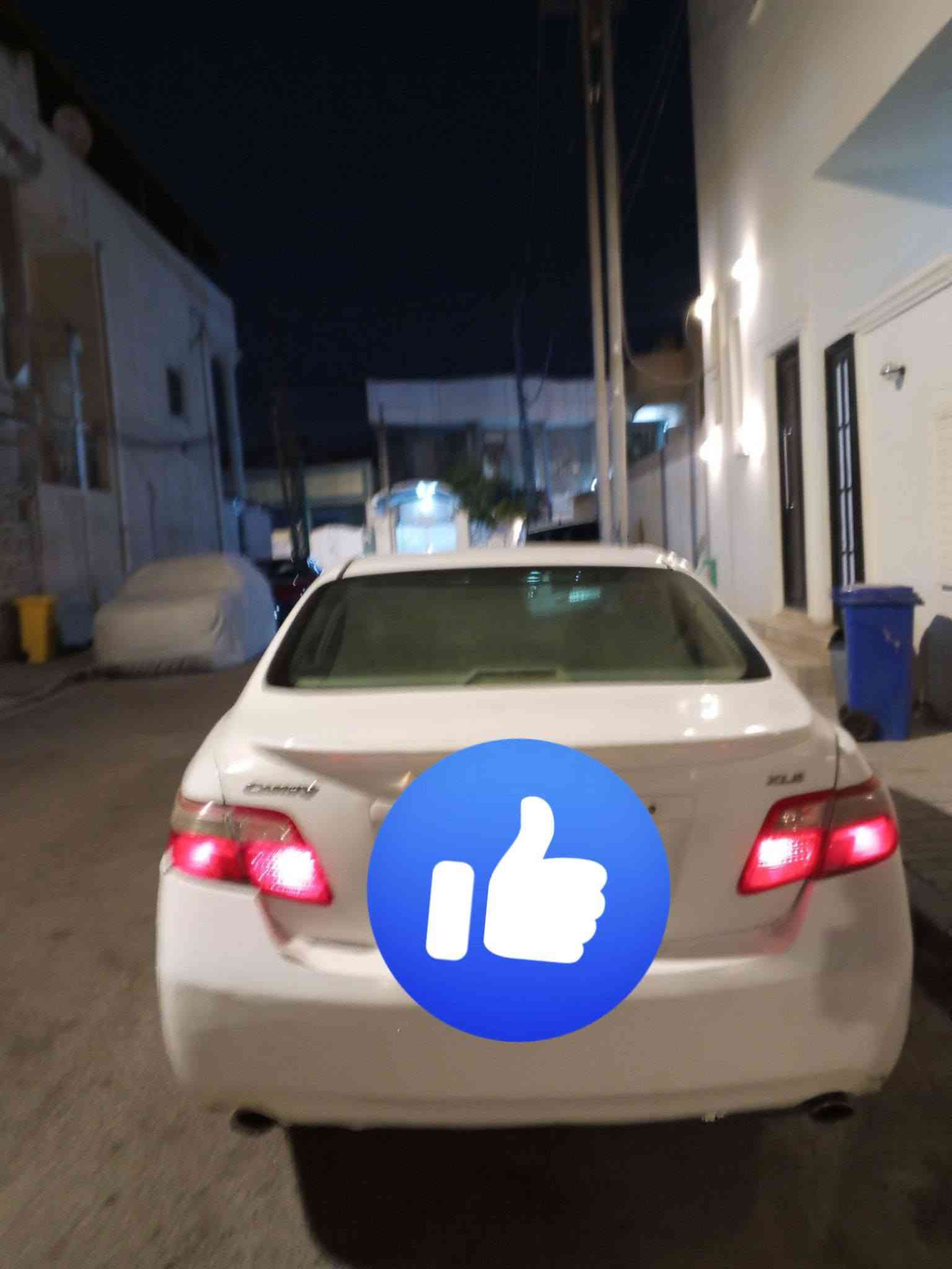 السلام عليكم كامري للبيع بيع مستعجل 
وارد امركي سته سلندر 
مديل 2007
ضربه خفيفه بل الجاملغ الخلفي الايمن
ومصبوغه احزام 
تبريد ثلج 
فتحه سقف
تحكمات ستيرن كلهن يشتغلن 
كشنات كهربائية شغالات السياره حلوه نضيفه
السعر 65وبيها مجال للشراي
الاستفسار متواجد عل فيس  او واتساب ***********
العنوان بصره قبله حي المهندسين
