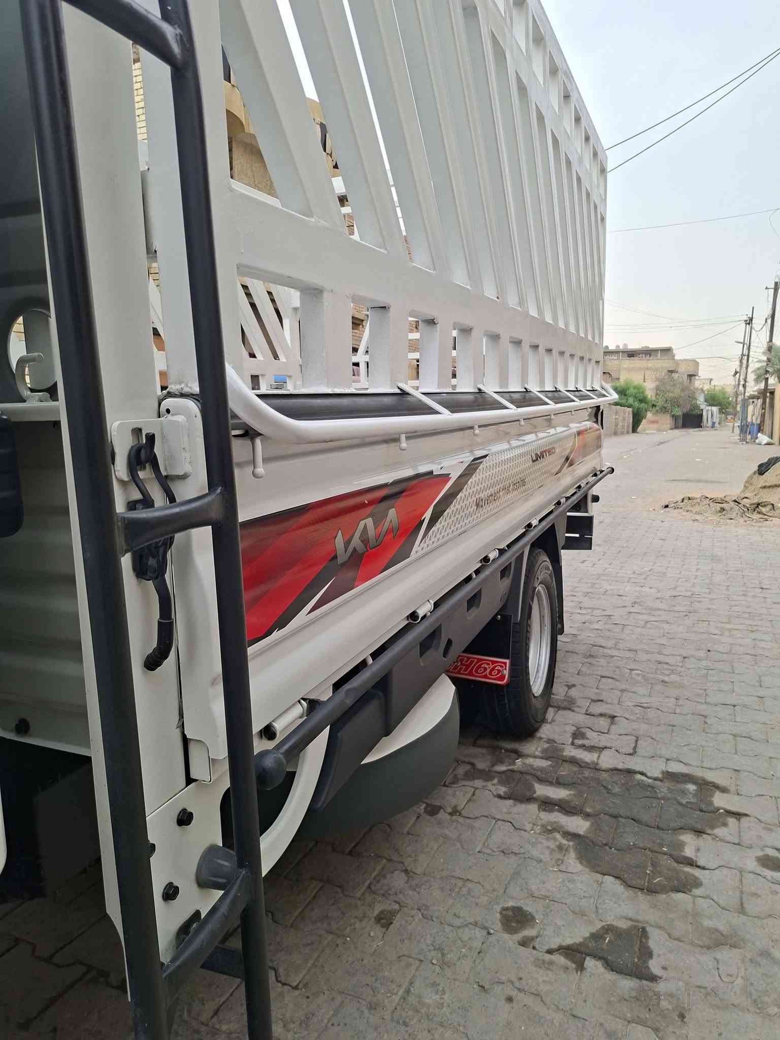 كيا • ٢٠٢٥ • ٧٨ ألف