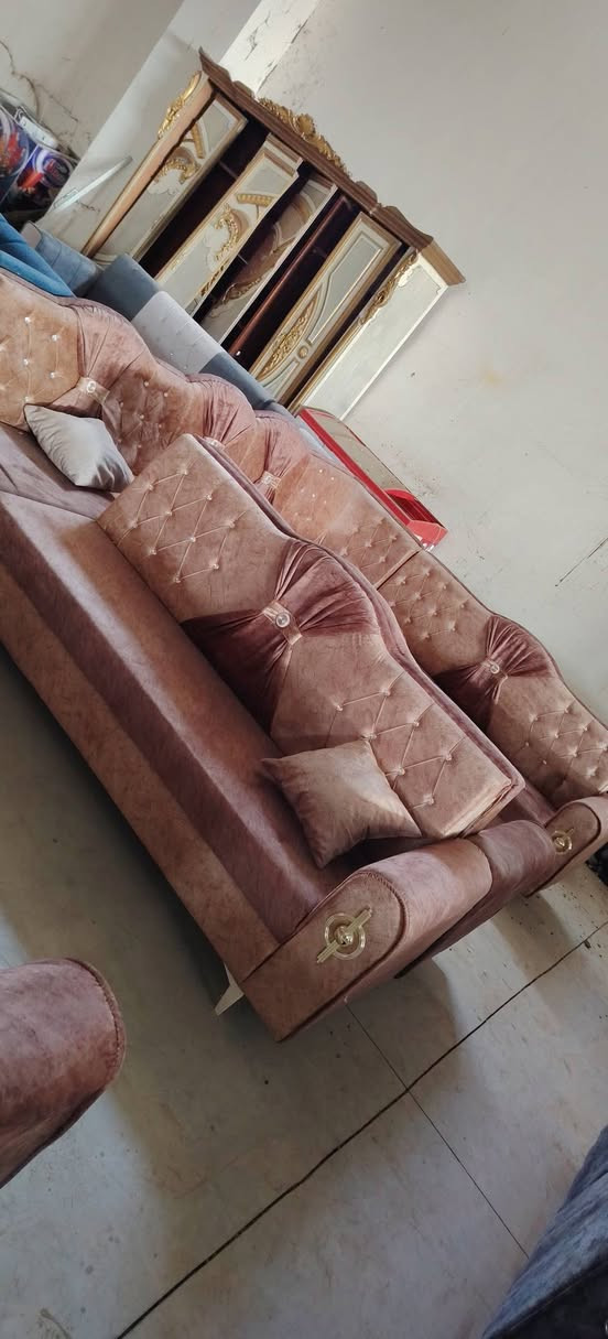 ديوانات جديدة  كلمن وسعره مكان هبهب عرب شوكة الشراي يتصل ***********

