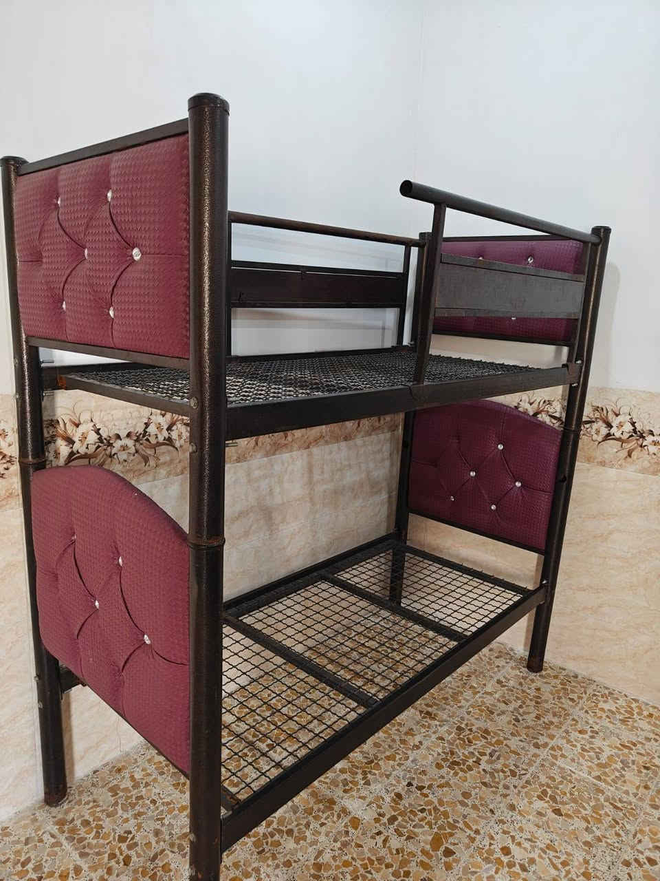 قريولا لبيع اخو جديد 90بيها مجال رقم الهاتف *********** استفسار

