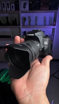 كانون 250D • عدسة 18-55 • سكما 70-300