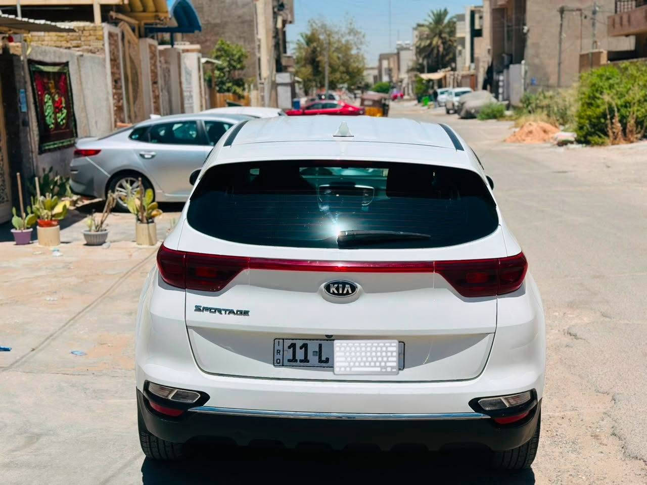 السلام عليكم سياره سبورتج موديل٢٠٢٠ وارد أمريكي ماشيه٥٣ حادثها جاملغ مكانها بغداد مواصفات شاشه كبيره رادار أمامي تحديد مسار السعر خاص اتصال على هاذ الرقم***********
