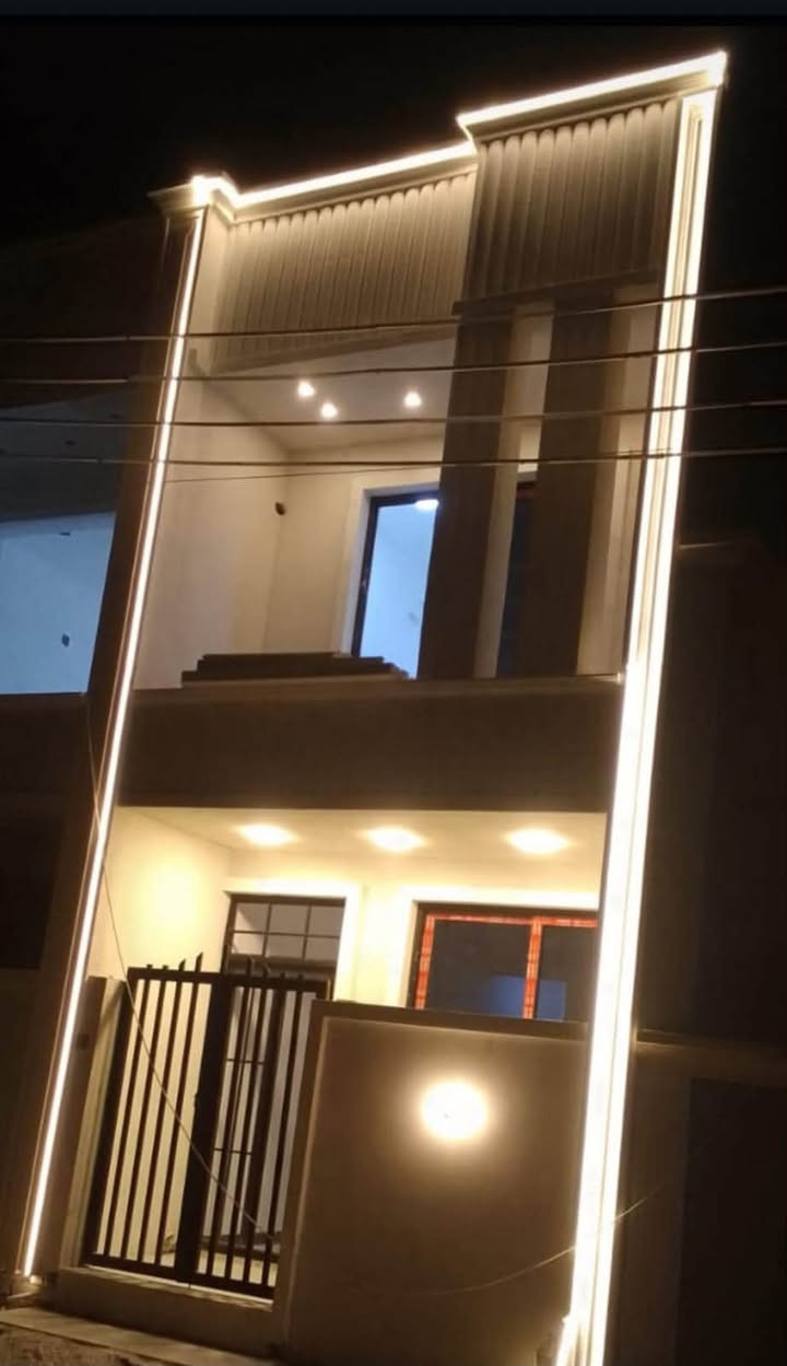 . بيت جديد
طابقين 
غرفتين نوم
و صاله 
مطبخ ٦ مترات 
خلف أفران الزيتون بدايه هور رجب 
ب٤٠٠ الف 
*********** وتساب حصراااا
٥ دقايق عن الطابقين 
من مدخل حي اسيا 
قرب جسر غزه الي انفتح بالجديد
