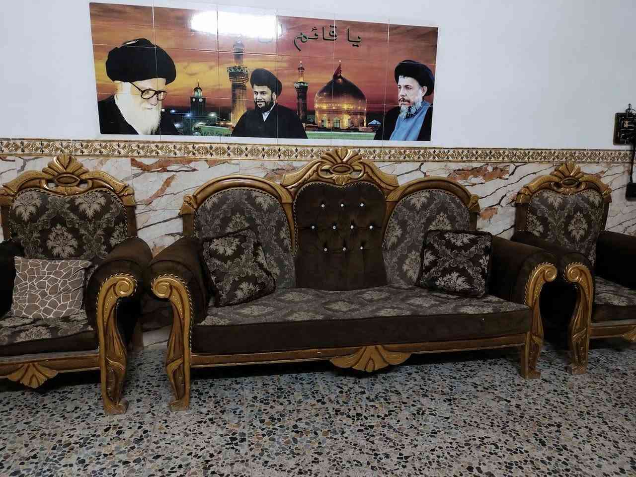 اغراض مستعملة للبيع للتواصل واتساب ***********
