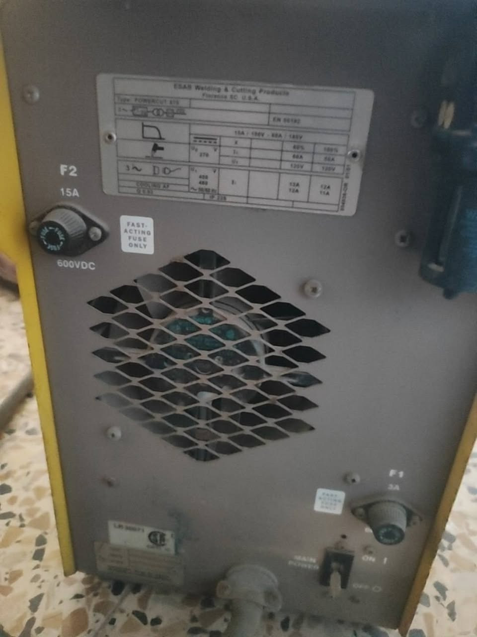 جهاز قص بلازما Plasma Cutter بقدرة تصل إلى 60 أمبير جديد فقط متروك الاستفسار ***********
