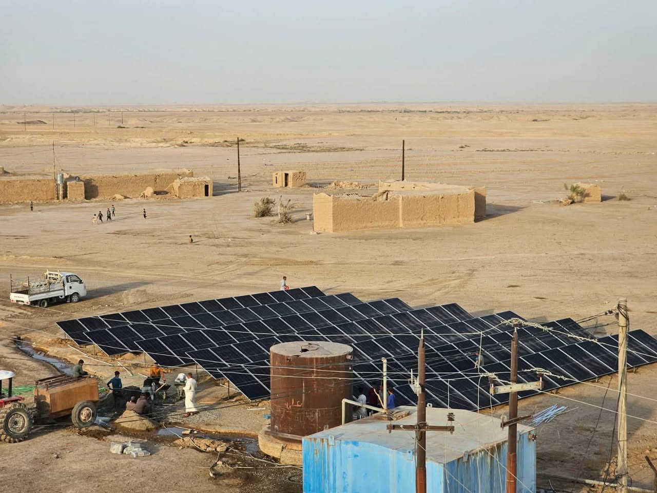 يسر مكتب افاق للطاقة الشمسية لتقديم عروض حسب رغبة الزبون 
من الماركات التالية وبضمانات حقيقية 
بيسن كرين/ لينكس/ ايتل / ديا / داينس / فلستي / شيساج /سن كرو /كود وي 
Eve/ فول ماكس /
وباسعار تنافسية 
علما ان الحديد المستخدم مغلون 
ضمانات حقيقية 
صيانة موقعية 
او غير ذلك حسب العطل 
الواح من براند معروف يعمل في الضل 
استخدام كيبلات ٦ ملم للألواح 
وقابلوات تركية للAc 
مع حدادين محترفيييين
تم العمل باستخدام اجود المواد من الشركات الغنية عن التعريف✅
منظومات سكنية 
منظومات زراعية
منظومات صناعية 

اسلاك الربط و كافة اجهزة الحماية 

للحجز او الاستفسار:-
مهندس اشرف:-‭***********‬
مهندس ضرغام:- ***********
محمد حسام:-***********
او زيارة موقع الشركة (صلاح الدين تكريت شارع زيونة)

يتوفر لدينا مواد الطاقة الشمسية بسعر الجملة للمكاتب والمنصبين.
