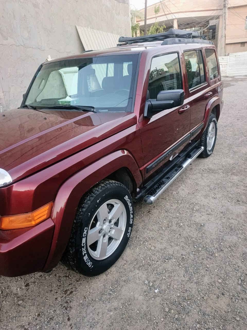 السلام عليكم جيب كومندر 2007بسمي مكينه وكير مكفولات كله شغاله من لخير هاي بلاديه وجديد سيارة ويدور فطايس لايتصل سعر 95وبيها مجال لطيبين عنوان بغداد العامرية ***********
