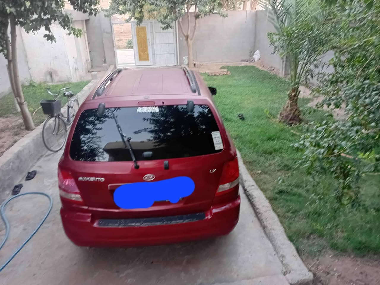 سورنتوا للبيع ألسعر
75ورقة 

ألموديل 2004
نضافة فول مكفولة 
تبريد...سنوية بأسمي سليمانية 
نضافة 90بالمية....
سنوية الى 2028
للإستفسار:***********
