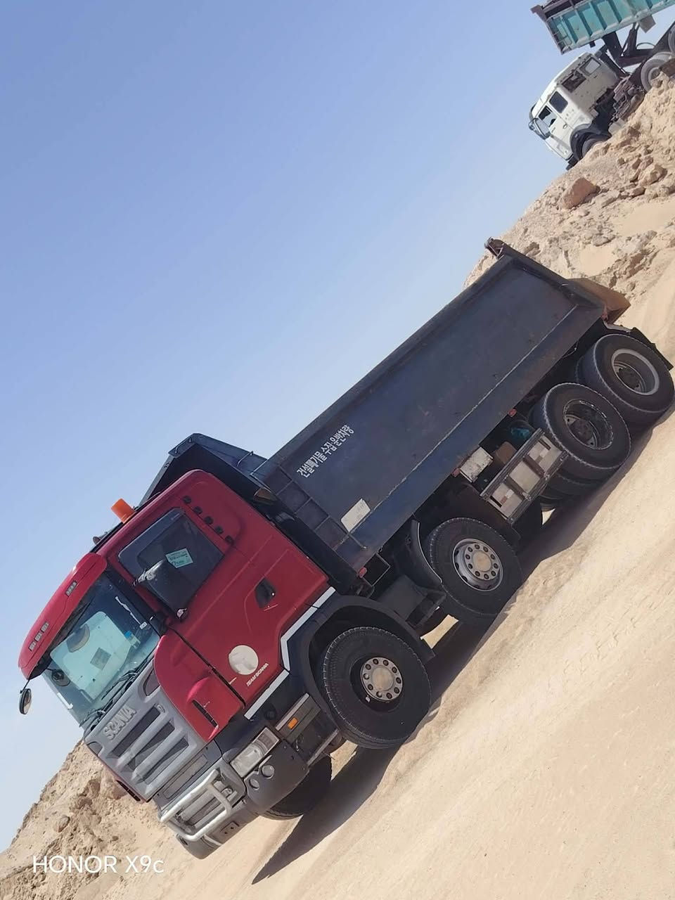سلام عليكم سكانيه بومه مجموعه ورده عكرب بلاد معلايه كير ٣ - ٣ ٩٠٠ مكينه خير من الله مكفوله شاصي مكفول الاستفسار ***********
