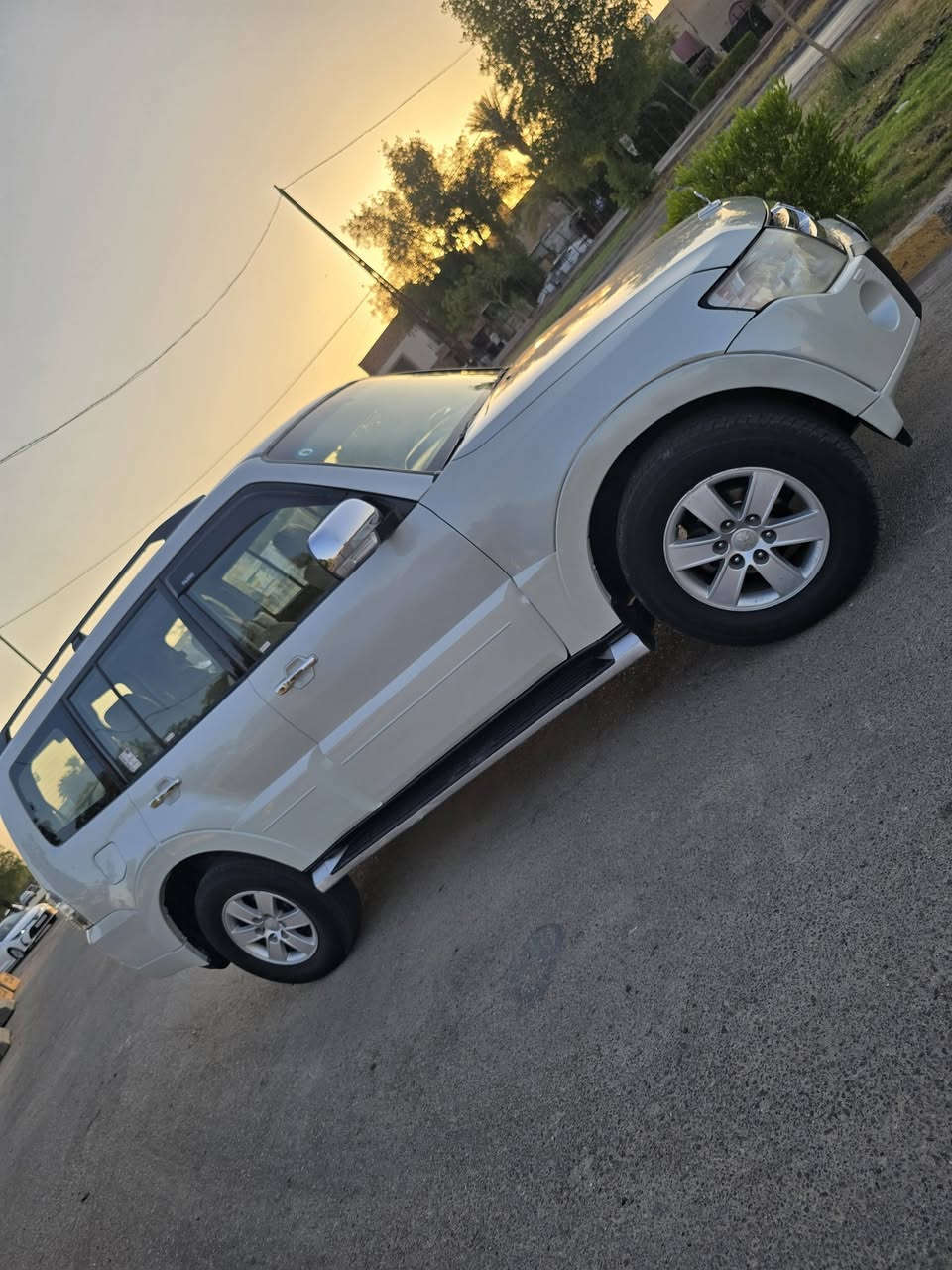 باجيرو حبتور فول مواصفات.خليجيه..موديل 2007.شكل العشره...الون ابيض ،صدفي ...مكينه 3000..
7..راكب ..كشنات جلد داخل لونين صاج واسود كشنات كهربائي 
مري شفط .تبريد 3قطع اشايربلمري .حساسات خلفيه .بعد بيه هواي مواصفات ..بيه 3قطع صبغ بدون دواخل والسونار موجود .
رقم بغداد الجديد هزه جديده بسمي ...
السعر(112$)والشراي يدلل...العنوان بغداد الكرخ شهداء السيديه قرب تقاطع درويش ..ولتفاصيل اكثر الاتصال على الرقم 
***********...علي تحياتي للجميع
