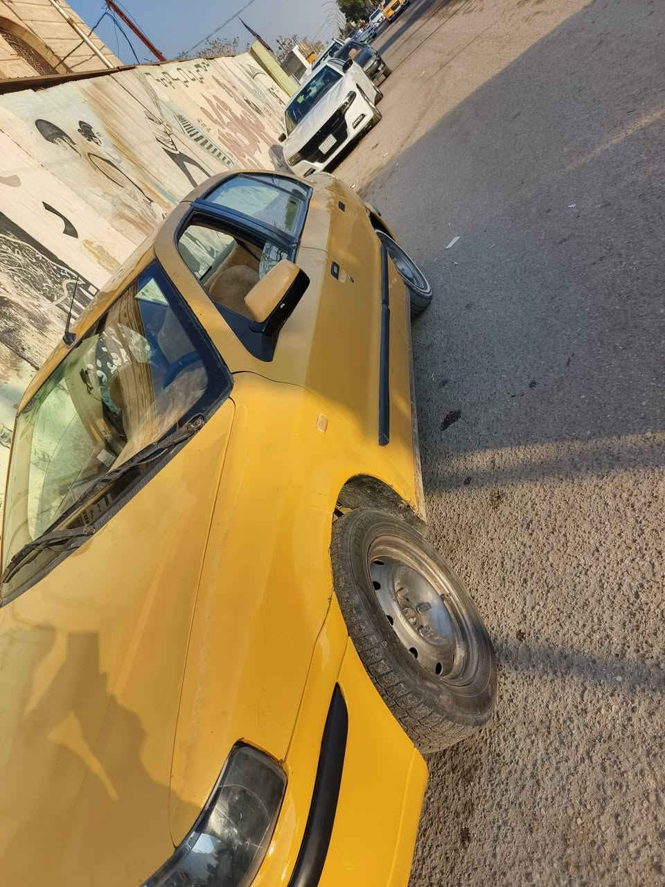 سمند لبيع حلوه كير ومكينه كفاله راعي موجود يريد مداور مديل ٢٠١١ لسعر ١٧ وبيه مجال ***********
