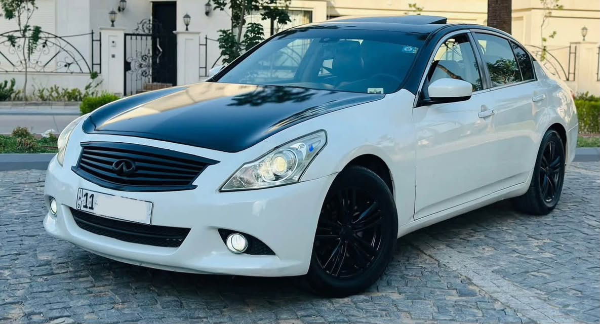 السلام عليكم
للبيع او مراوس 
نيسان انفنتي 2013 G37
محرك 3700 💪
كير اوتو 
المواصفات
بصمه 
سلايد فتحه سقف
شاشه وسائط
تحكمات سترين
شفتات ستيرن
كشنات جلد
كشنات كهرباء
سستم صوت سماعات
ويل كب 18 
لايتات زينون 
بك لايت LED
اخوان سياره جاهزه للاخير 
اخوان سياره طابه كلين لاكن هنا بلعراق صاير بيه صبغ خشم جاملغ + هلال جاملغ خلفي
بدون اي دواخل 
(لغد شاصي ايرباك كفاله )
السعر 109  ورقه  مجال ماكو هيج سعر بهيج نضافه بلعافيه على الياخذه 
مكان السياره بغداد بسمايه 
للاستفسار
***********
