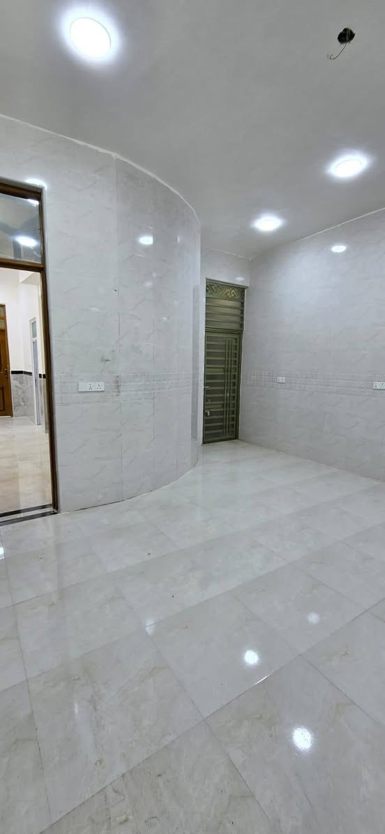 دار البــــيــــع مـــــنــطــة نـــهـــاونـــد
الثـــــــالــــثــــه 
الـــــــســــعـــر 165 وبـــيـــه مجــال 
المـــســاحه 200 متـــر جاهز السكن 
بــــــناء حديث 2026 الســــتــفسار 
تـــصال بصاحب الـــبيــت الشرعي 
***********
