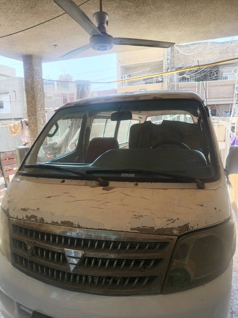 للبيع 2009 ما متواجد عل فيس اذ شراي اتصل *********** السعر 45 وبيهة مجال العنوان بغداد الشعب
