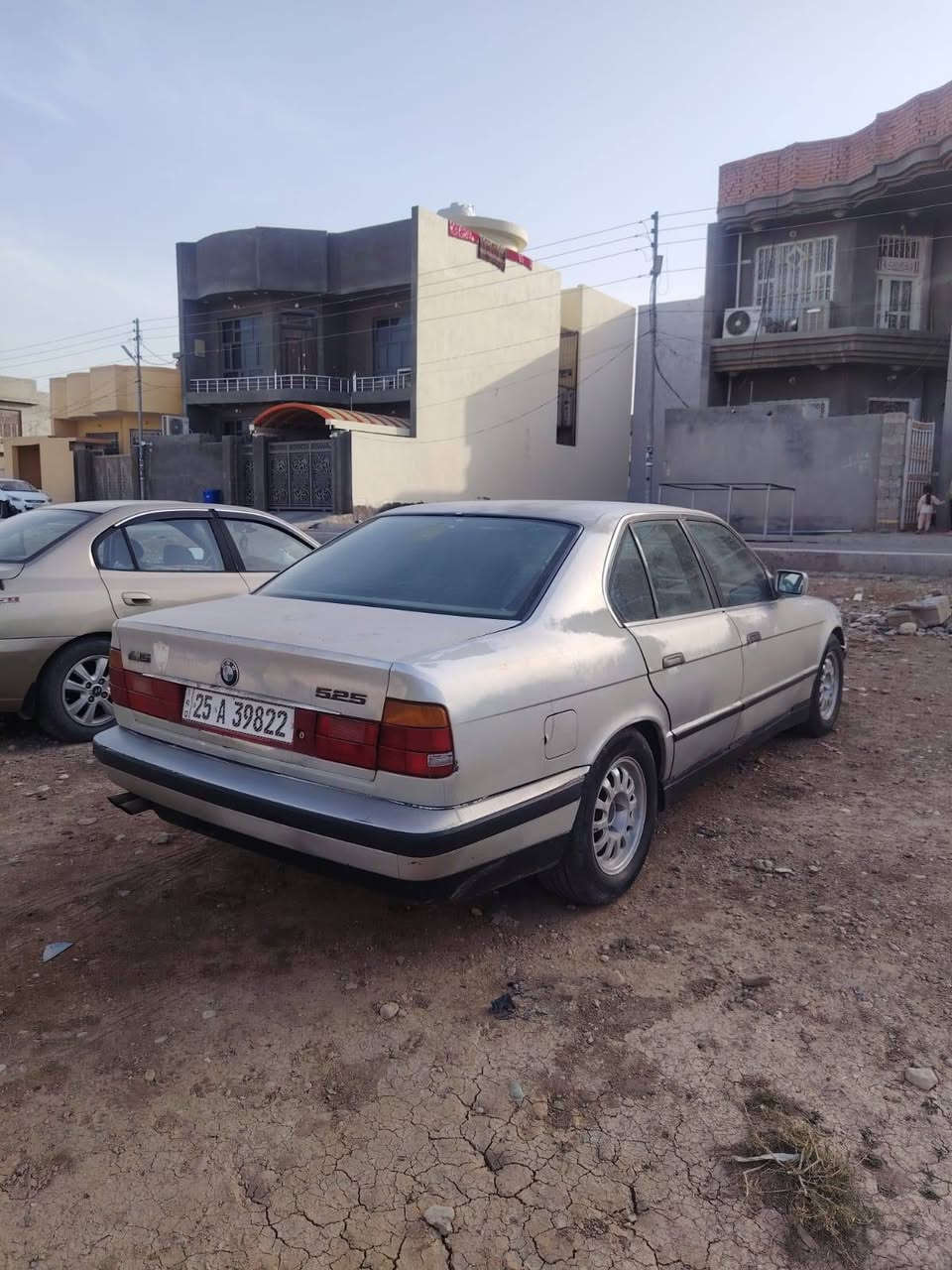 سلام عليكم بي ام 525 محرك مفتوح كير عادي رقم كركوك انكليزي مشروع وطني بسمنه شرط التحويل سياره حلوه عضمتها حلوه تبريد ❄️ ثلج ويا السويج صدر امامي خلفي جدد ماصدات جدد سياره بلادي فقط جارده ما بيها اي نقص انشا الله سعر 28 وبيها مجال بسيط مكاني ديالى بلدروز الاستفسار رقمي ***********
