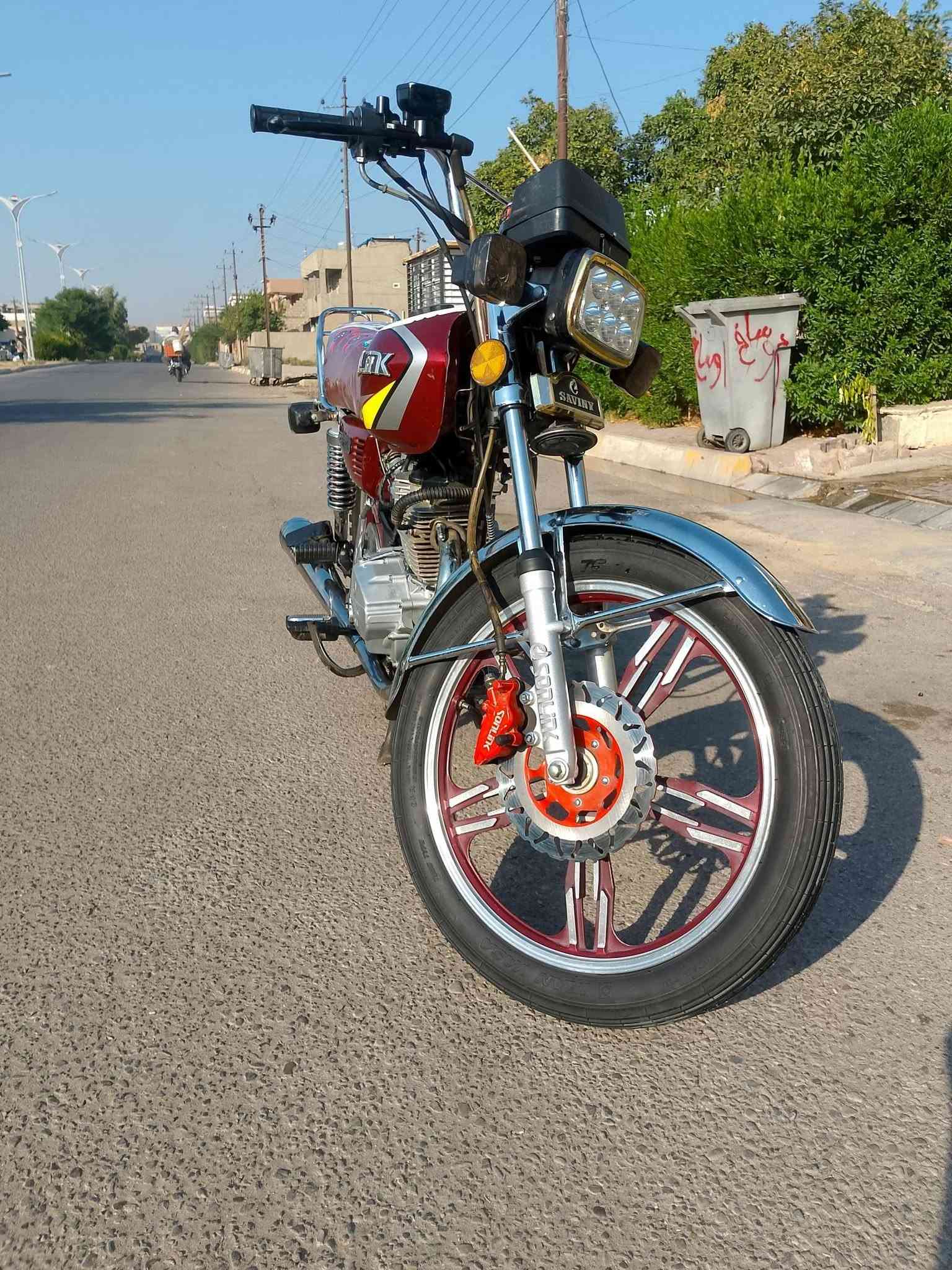 دراجه خمسه كير موديل 2023 محرك لا صرف ولا بخار مامفتوح  بليته مال شاصي بيها .... كهربائية كوله شغال لايت وأشارت وبكليت وسلف وهورن وباتري جديد شادله تايرات جدد مانقاصه شي السعر 475 الشراي يخابر على رقم موبايل ‏‪***********‬‏ العنوان كركوك أسرى ومفقودين
