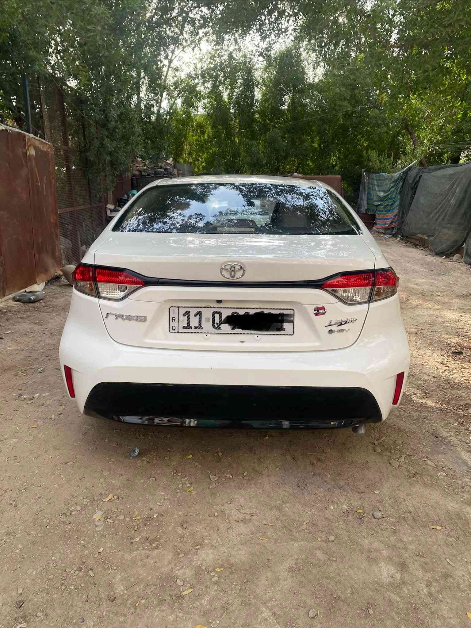 كورلا هايبرد 25 الشكل الامريكي ماشية 31الف السيارة مكفولة كفالة من الصبغ ولتبديل ولدبل كود فقط بيها بارد بل هلال الجاملغ الخلفي السيارة علة وضع الشركة السيارة بسمي تحويل ثاني يوم السعر 155وبيها مجال مكاني بغداد الغزالية رقم ***********
