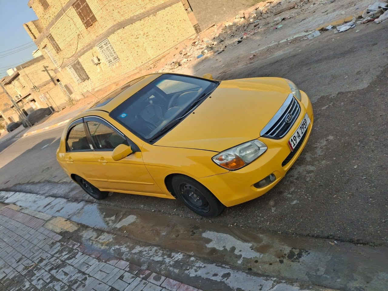 سلام عليكم 
كيا سبكترا 2009
رقم كربلاء انكليزي مصفرة هيئه وغرامات تحويل مباشر هزة جديده 
وارد امريكي حادثهه خشم جاملغ امامي مال امريكه
سيارة جاهزة كير ومكينه حداديه تخم تاير 
سعر 68 مكان سيارة كربلاء للاتصال ***********
