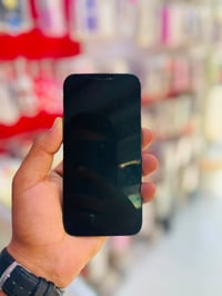 ايفون ١٢ برو • ذاكرة ٢٥٦ • بطارية ١٠٠