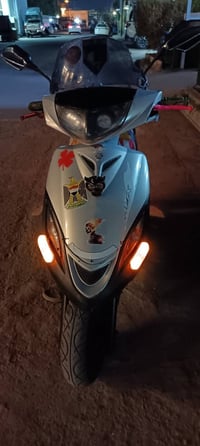 دراجه للبيع 140 المكان الشعله بغداد السعر 450 ما ابيها اي شيء كلهن شغا...