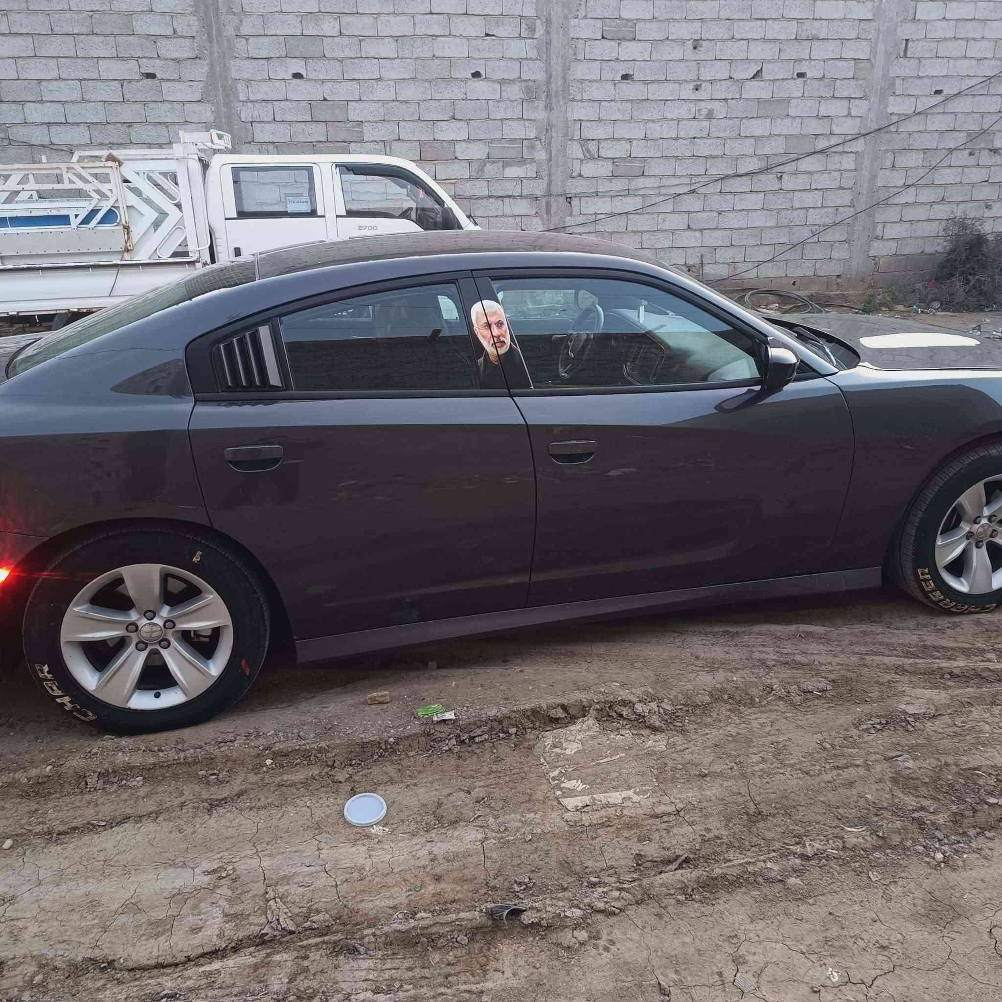 البيع.  او. مراوس جارجر  موديل 17 أصل خليجي
رقم مثنى انگليزي جديد بأسمي سيارة مسجلة 

السعر .155 بيهه مجال بسيط

مكينة 3600 

نوع سياره xte..محدثه gt

گير  مكينة. كفاله بدود فتح وتبديل 

تبريد ثلج  ..حدادية جديده امامي خلفي . تخم تاير جديد 

تشغيل عن بعد   ..حاجب متغير تحكم عن طريق جهاز مالتك 

عليهه ..دبات كورسة صوت رعب  تحكم عن طريق بصمة اضافية🫆 

سياره. بدون ايرباك. وبدون ضربة. وبدون تبديل. ولا فتح 

ما عندة البنيد مبدل التحديث والاصلي موجود يمي ..

. بيهه صبغ احزام... ؟(جنطة+ قمارة +  بنيد كلهن بدون صبغ ذني).. سبب صبغ الاحزام اثر طخات وبطش وشخوط بل سياره. ...  العنوان السماوة ***********
