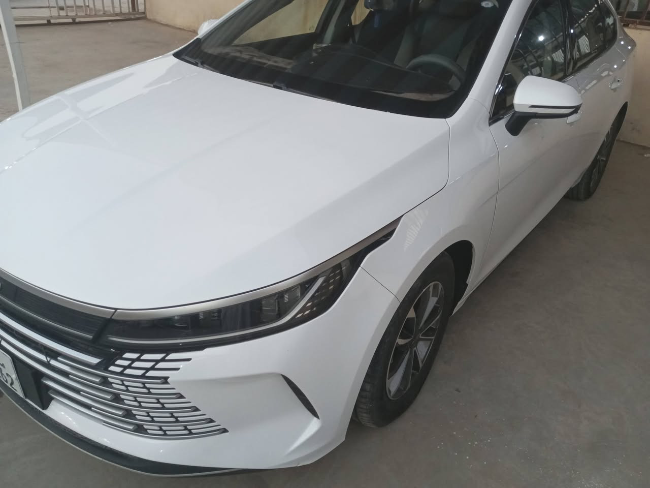 مكلف بالنشر للبيع بي واي دي ٢٥ ماشيه ٤٠ بغداد كفاله عامه السعر ٢٠ مليون 
بغداد المحموديه 
هاتف ***********
