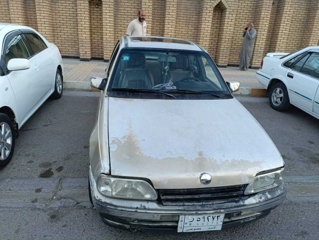 لبيع سياره سعره 15 وبيه مجال رقم الجوال ***********
