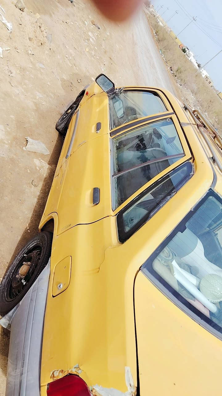يسايبة موديل ٢٠١٢نظيفه مقدمة ١٠ أوراق والباقي اقصاد  الشهر ورقتين وسنوية موجودة وراعيه موجود مكان السيارة الديوانية  عوزهه ترتيب بسيط مال واحد يدور عيشة *********** والخاص موجود
