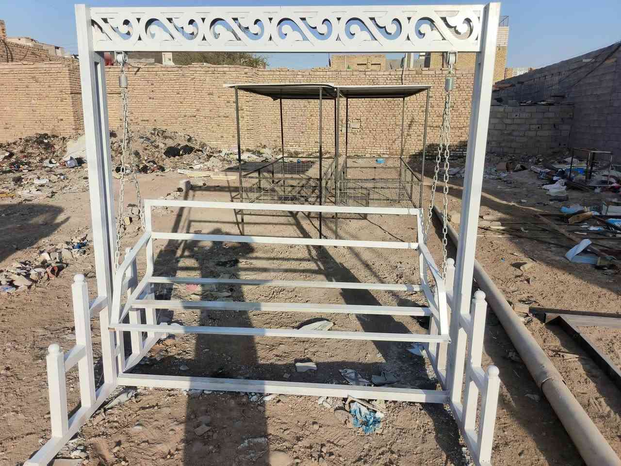 مرجوحه للبيع تفصال احديد ٢ملم اثقيل الشراي اتصل ***********
