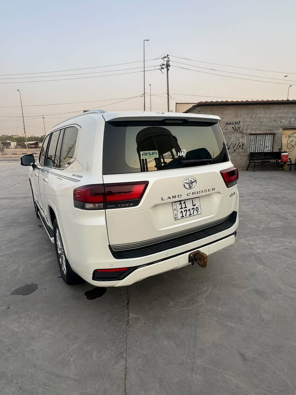 لاندكروز GXR • ٢٠٢٣ • رقم بغداد