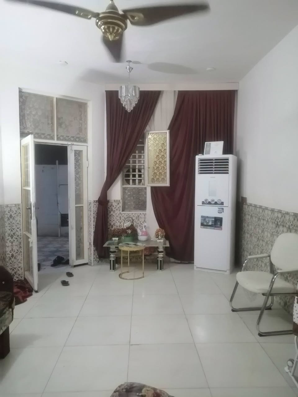 🏠 دار   لـــلـــبـــيــع 🏠 
 
الموقع : حلة .. ابي غرق حي الحسين 
                                                        
نـوع الـعـقار:   (طابو صرف )  

المساحة  ١٥٠م 

السعر ١٢٠
يتكون من غرفة وكليدور ومطبخ واستقبال وصحيات داخلية 

 
------------------------
#لـــمـــزيـــد مـــن الــــعـــروض يـــرجـــى الاعـــجـــاب بالـــصـــفـــحـــة لـــيـــصـــلـــك كـــل جـــديـــد&
======================
#لـــمـــن يـــرغـــب فـــي عـــرض عـــقـــاره لـــلـــبـــيـــع فــي الـــبــيــج يـــرجـــى الــتــواصــل مــعــنــا ع الــخــاص 

#مـــكـــتـــب
 شهاب العبادي للعقار
#الـــكـــائـــن فـي ناحية ابي غرق - حي الجواد- قرب جامع المتقين 
------------------------------------------
لـــلاســــتـــفـــســـار الاتـــصـــال عـــلـــ

*********** 
***********
