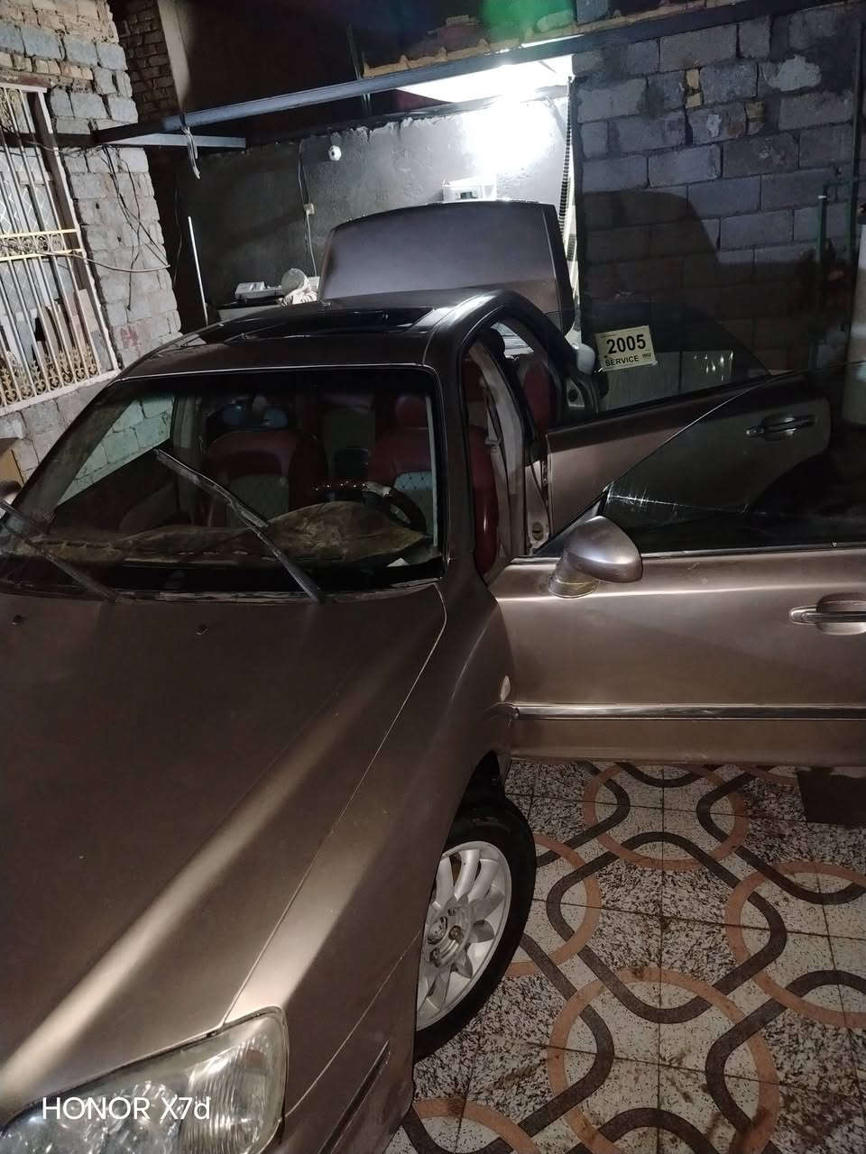 السلام عليكم ورحمة الله وبركاته
للبيـع سوناتأ كراند موديل 2005 مصبوغه جمالية
 
 رقم بايل

رقم نكليزي. الجديد.               تحويل مباشࢪ. 

كشنات كهربائيه. 

فتحت سقف. 

محرك 3500

تخم تاير جواهاا.. 

لايتات عالي وناصي. 

دومشمـة جديدة. جلد. 

حداديتة 90٪  مكاني حلة سعرهأ 59 وبيهأ مجأل 

اتصل ***********

نص مكتوب في الصور:
- HONOR X7d