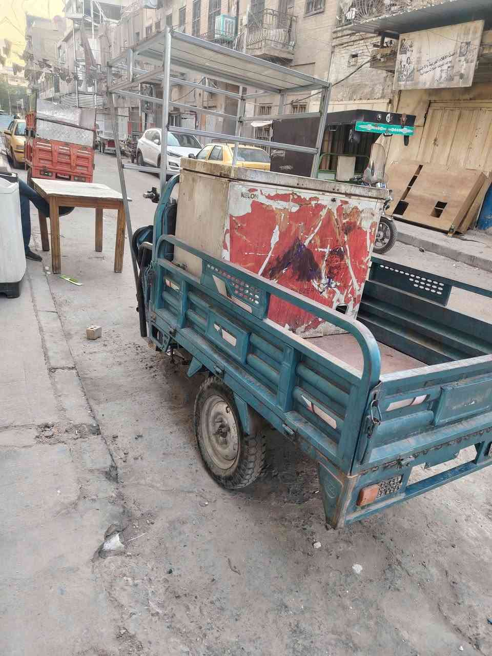 *********** 
ستوته شحن للبيع 2024 بطاريات هاي الكبار اشتريتهن جدد ما صار لها شهر اريدها ب 950 وبيها مجال
