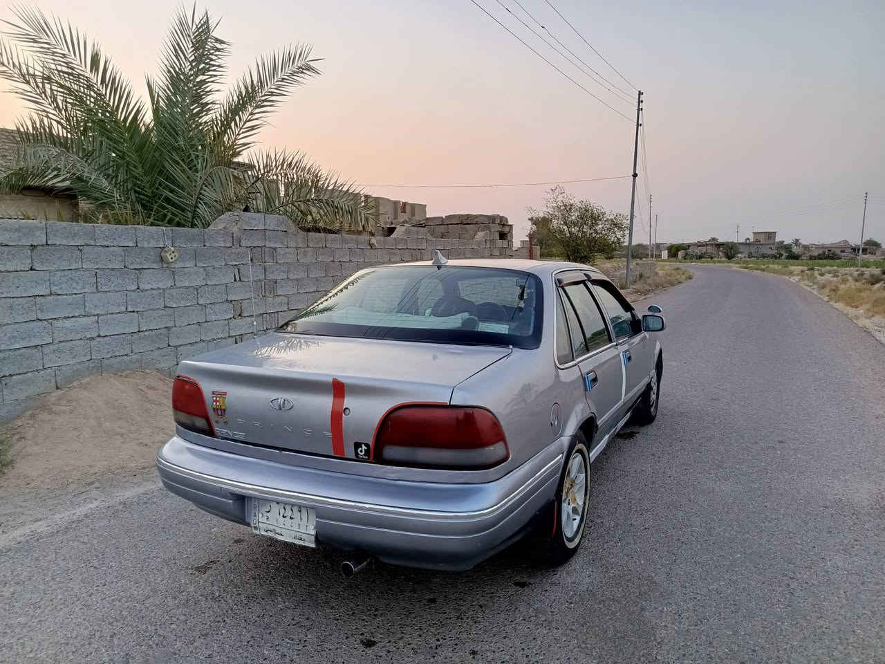سلام عليكم برنس موديل 1997فراشه صبغ للجماليه محرك وكير مكفول كير اوتماتيك رقم بغداد سنويه ساقطه تحويل ثاني يوم راعيه موجود سعر 35وبيهه مجال قليل  للاستفسار ***********
