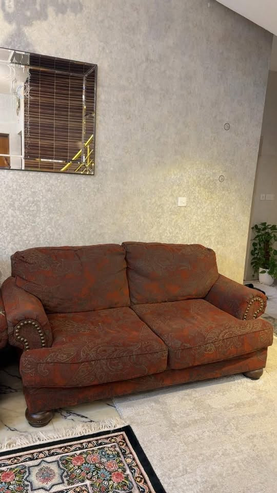 تخم • سعر مناسب • واتساب