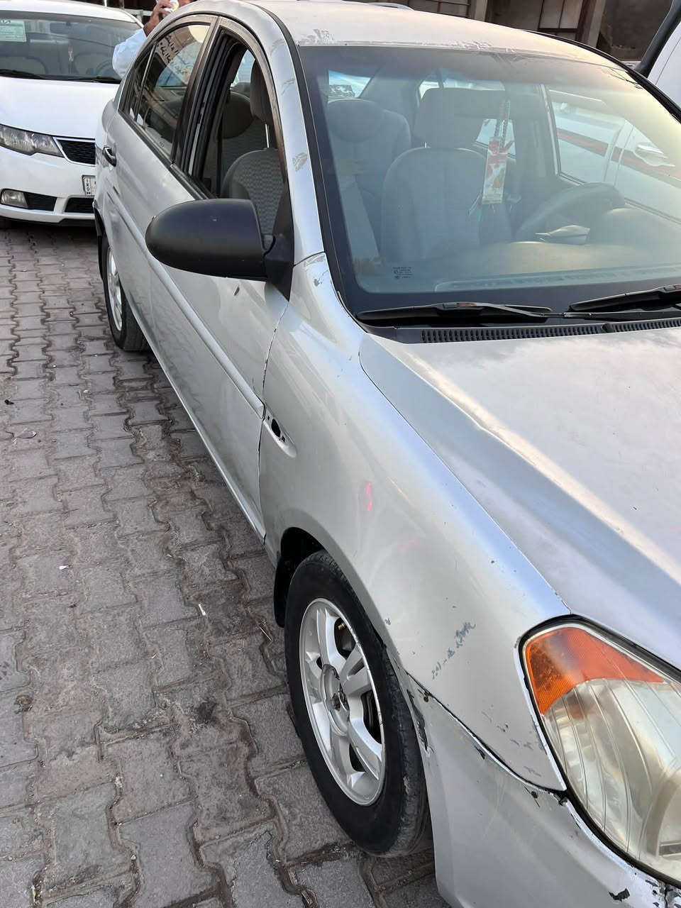 سلام عليكم اكسنت
للبيع موديل ٢٠١٠

سنويه ٢٠٢٧ 
حادث جاملغ اليمنه 
محرك كير مكفولات سعر $  ٦٥

***********
