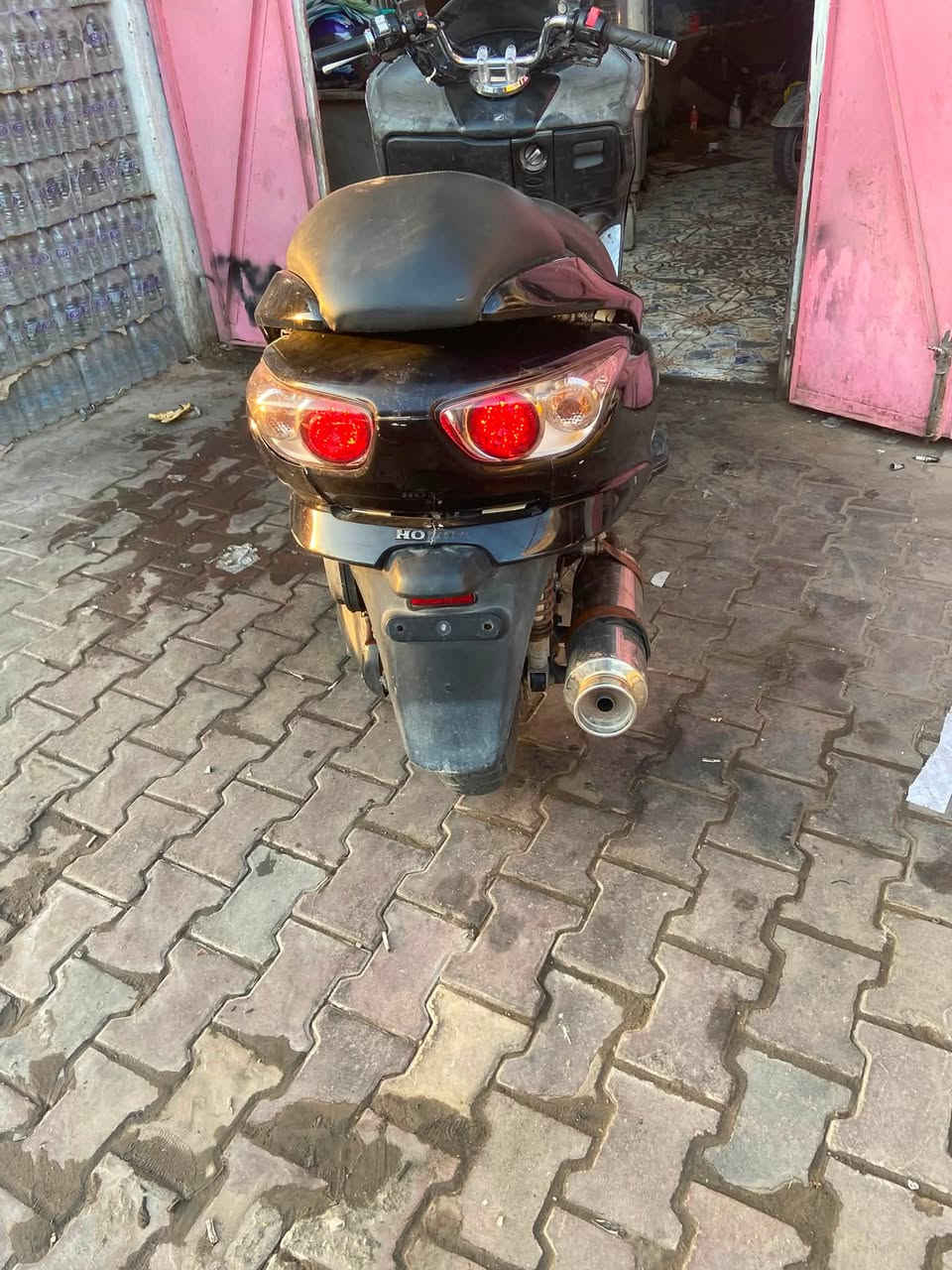 فورزا 08 هستوها مجفته مكينه صوتها ناعم جويتر واحد ونص لاتنقيص ولاتبخير سعرها 700 وبيها مجال مكانها كوت حي الحكيم ***********
