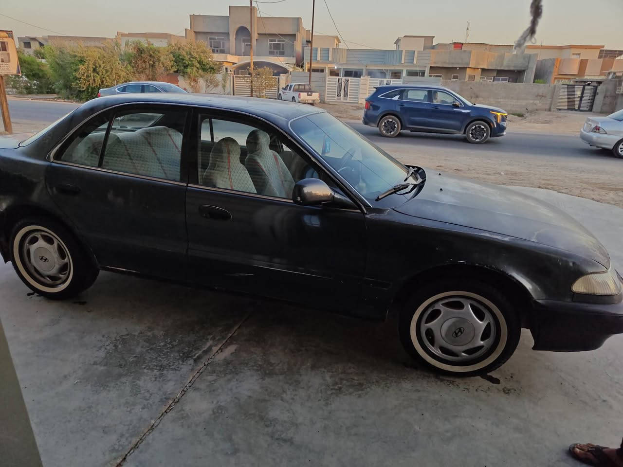 سوناته موديل 95 كلشي شغال تدفاه تبريد تخم تاير جديد كير و محرك حاويه رقم بغداد نكليزي السياره بلاديه مابيه قطرة معجون مكفوله من ظربه السياره جارده فقط العنوان ديالى بعقوبه 43بيها مجال بسيط الاستفسار على الرقم ***********
