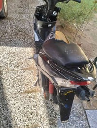 ماكس عدلة • نواقص بسيطة • خوذة